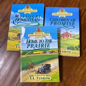 3‎ books The Days of Laura Ingalls Wilder 1-2 & 4